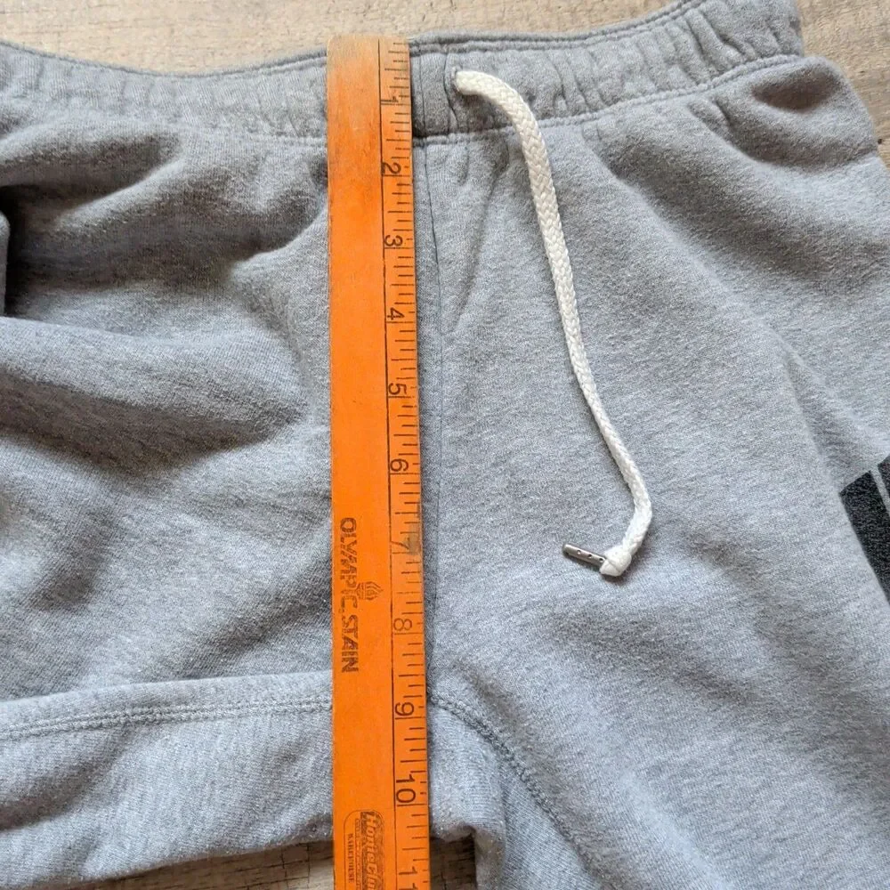 Nike Women’s Gray Jogger Sweatpants XS Drawstring Just Do It Waistband Red Tag